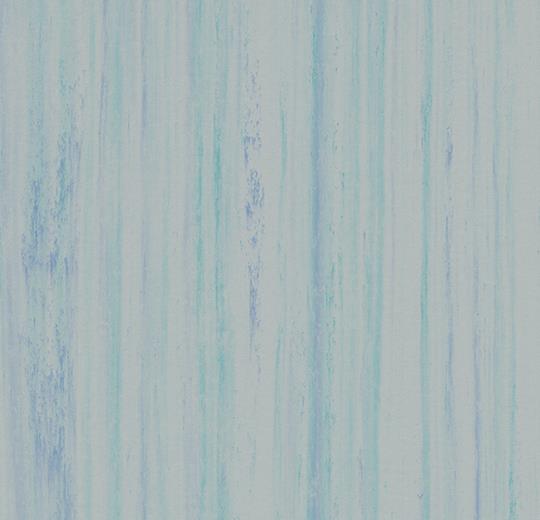 524535 blue stroke